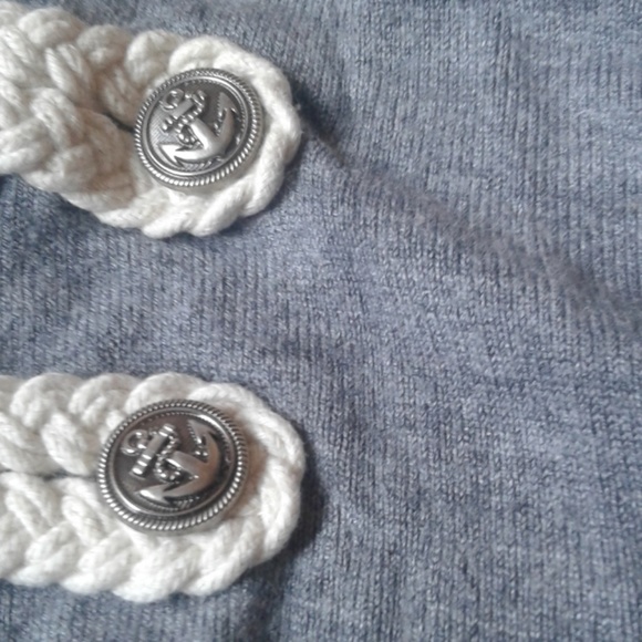 Sweater - Picture 2 of 3